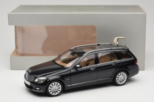 Mercedes C-Class W204 Kombi Obsidian Black AUTOart 1:18 B66962349 Metall – Bild 8 von 8