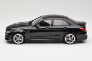 Mercedes C-Class W205 Brabus 650 Schwarz GT Spirit 1:18 GT132 Resin – Bild 3 von 6