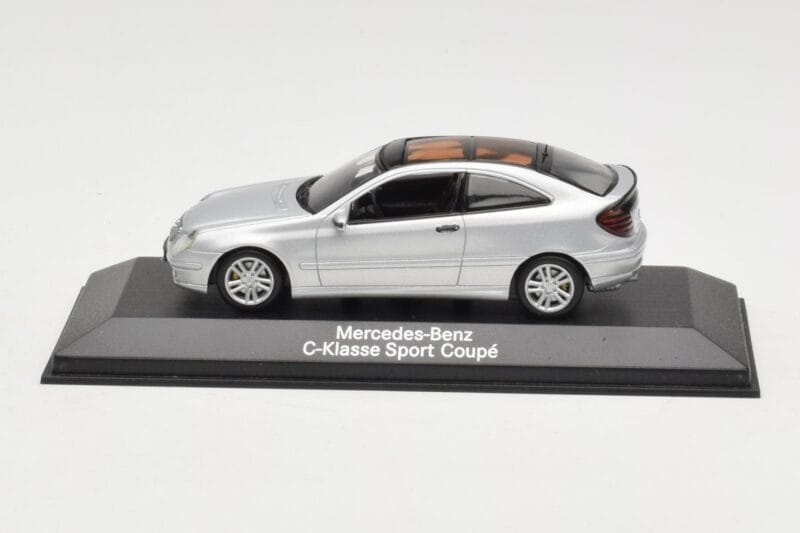Mercedes C-Class W203 Sport Coupe Silber Minichamps 1:43 B66961916 Metall