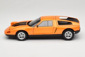 Mercedes C111 II White Autumn Metallic Norev 1:18 183050 Metall – Bild 4 von 10