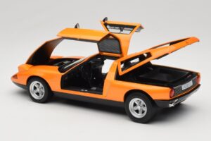 Mercedes C111 II White Autumn Metallic Norev 1:18 183050 Metall – Bild 5 von 10