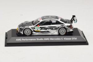 Mercedes C204 #7 J. Green DTM 2010 Minichamps 1:43 B66960137 Metall