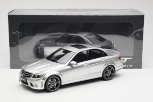 Mercedes C63 AMG W204 Silber GT Spirit 1:18 GT462 Resin – Bild 6 von 6
