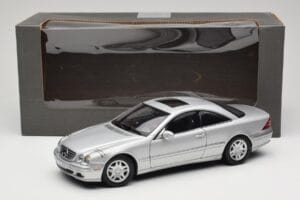 Mercedes CL 500 C215 Silber AUTOart 1:18 B66962152 Metall – Bild 8 von 8