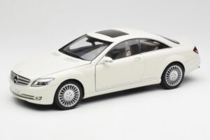 Mercedes CL500 C216 Calcit Weiss AUTOart 1:18 B66962341 Metall