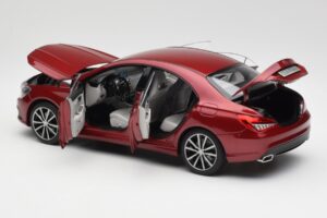 Mercedes CLA C117 Designo Patagonia Rot Metallic Norev 1:18 B66960131 Metall – Bild 5 von 8