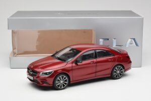 Mercedes CLA C117 Designo Patagonia Rot Metallic Norev 1:18 B66960131 Metall – Bild 8 von 8