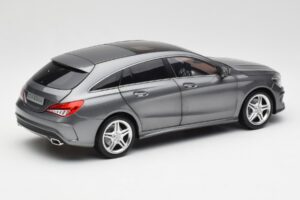 Mercedes CLA C117 Mountain Grau Norev 1:18 B66960351 Metall – Bild 3 von 8