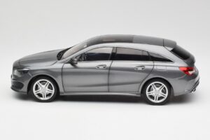 Mercedes CLA C117 Mountain Grau Norev 1:18 B66960351 Metall – Bild 4 von 8