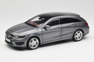 Mercedes CLA C117 Mountain Grau Norev 1:18 B66960351 Metall