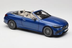 Mercedes CLE Cabriolet A236 Blau Norev 1:18 B66960653 Metall – Bild 7 von 9