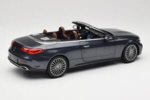Mercedes CLE Cabriolet A236 Dunkelgrau Norev 1:18 B66960654 Metall – Bild 4 von 9