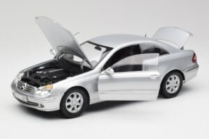 Mercedes CLK 500 C209 Silber Kyosho 1:18 B66962144 Metall – Bild 2 von 8