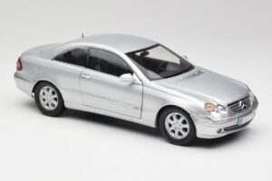 Mercedes CLK 500 C209 Silber Kyosho 1:18 B66962144 Metall – Bild 6 von 8