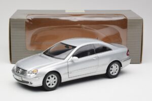 Mercedes CLK 500 C209 Silber Kyosho 1:18 B66962144 Metall – Bild 8 von 8