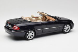 Mercedes CLK 500 W209 Cabriolet Dunkelblau Metallic Kyosho 1:18 B66962174 Metall – Bild 4 von 9