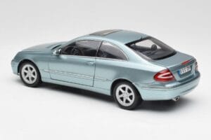 Mercedes CLK 500 W209 Hellblau Metallic Kyosho 1:18 B66962192 Metall – Bild 7 von 8