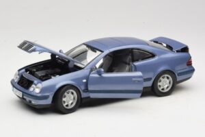 Mercedes CLK C208 Lila Anson 1:18 30330 Metall – Bild 2 von 8