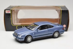 Mercedes CLK C208 Lila Anson 1:18 30330 Metall – Bild 8 von 8