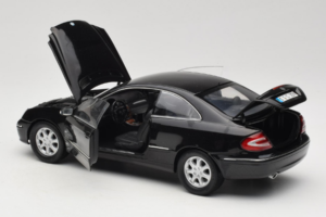 Mercedes CLK C209 Black Metallic Kyosho 1:18 B66962149 Metall – Bild 5 von 8
