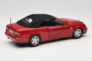 Mercedes CLK A208 Cabriolet Rot Anson 1:18 30338 Metall – Bild 3 von 8