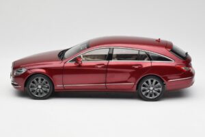 Mercedes CLS Shooting Brake X218 Thulite Rot Norev 1:18 B66960116 Metall – Bild 4 von 8