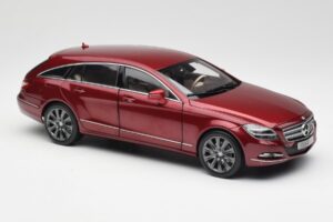Mercedes CLS Shooting Brake X218 Thulite Rot Norev 1:18 B66960116 Metall – Bild 6 von 8
