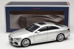 Mercedes CLS C257 Silber Norev 1:18 183489 Metall – Bild 8 von 8