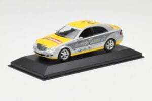 Mercedes E-Class W211 #4 Team ADAC Paris-Beijing 2006 Replacement Box Minichamps 1:43 B66962260-R Metall – Bild 2 von 4