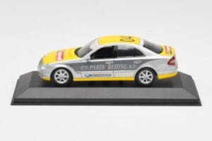 Mercedes E-Class W211 #4 Team ADAC Paris-Beijing 2006 Replacement Box Minichamps 1:43 B66962260-R Metall