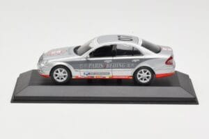 Mercedes E-Class W211 #7 Team AutoBild Paris-Beijing 2006 Replacement Box Minichamps 1:43 Mercedes E-Class W211 #7 Team AutoBild Paris-Beijing 2006 Replacement Box Minichamps 1:43 MB001 Metall