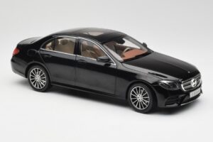 Mercedes E-Class W213 Obsidian Schwarz iScale 1:18 B66960380 Metall – Bild 6 von 8