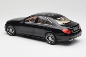 Mercedes E-Class W213 Obsidian Schwarz iScale 1:18 B66960380 Metall – Bild 7 von 8