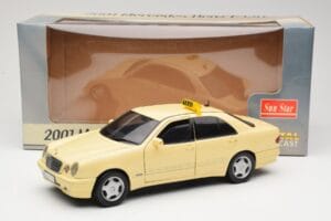 Mercedes E320 W210 Taxi Sun Star 1:18 1160 Metall – Bild 8 von 8