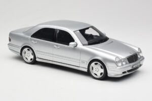 Mercedes E55 AMG W210 Brilliant Silver Otto 1:18 OT459 Resin – Bild 4 von 6