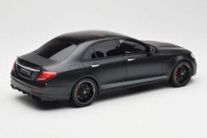 Mercedes AMG E63 S W213 Edition 1 Night Schwarz GT Spirit 1:18 B66963111 Resin – Bild 2 von 6