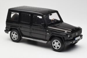 Mercedes G 500 W463 Schwarz Dealer Edition AUTOart 1:18 B66962143 Metall – Bild 6 von 8