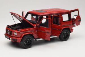 Mercedes G 500 W463 Rot Minichamps 1:18 110037101 Metall – Bild 2 von 8