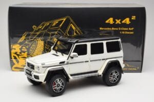 Mercedes G 63 AMG 4x4 Squared Polar White Almost Real 1:18 820203 Metall – Bild 8 von 8