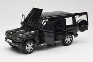 Mercedes G-Class G 500 W463 Smaragd Black Metallic AUTOart 1:18 76101 Metall – Bild 2 von 8
