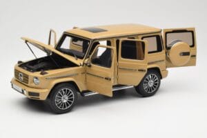 Mercedes G-Class G 500 W463A Solarbeam Yellow Metallic Minichamps 1:18 113037108 Metall – Bild 2 von 8