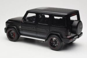 Mercedes G-Class G63 AMG W463A Matt Black Minichamps 1:18 110037064 Metall – Bild 7 von 8
