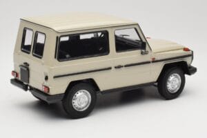 Mercedes G-Class W460 SWB Grey Metallic Minichamps 1:18 155038004 Metall – Bild 2 von 6