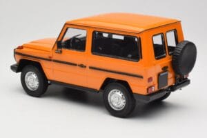 Mercedes G-Class W460 SWB Orange Minichamps 1:18 155038000 Metall – Bild 5 von 6