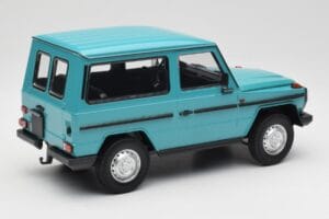 Mercedes G-Class W460 SWB Türkis Minichamps 1:18 155038001 Metall – Bild 2 von 6