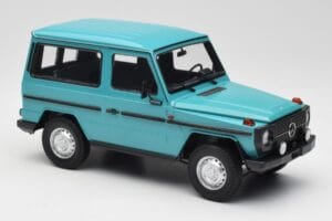 Mercedes G-Class W460 SWB Türkis Minichamps 1:18 155038001 Metall – Bild 4 von 6