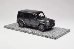 Mercedes G-Class W463 Brabus V12 800 Widestar Grau Minichamps 1:18 107032300 Metall – Bild 4 von 6
