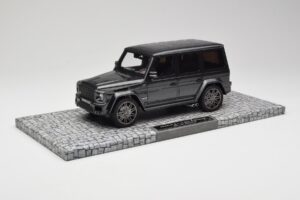 Mercedes G-Class W463 Brabus V12 800 Widestar Grau Minichamps 1:18 107032300 Metall