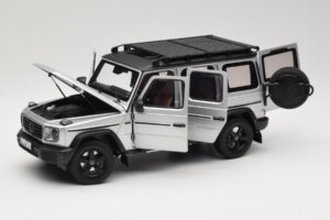 Mercedes G-Class W463 Iridium Silver Norev 1:18 183030 Metall – Bild 2 von 8
