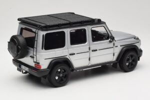 Mercedes G-Class W463 Iridium Silver Norev 1:18 183030 Metall – Bild 3 von 8